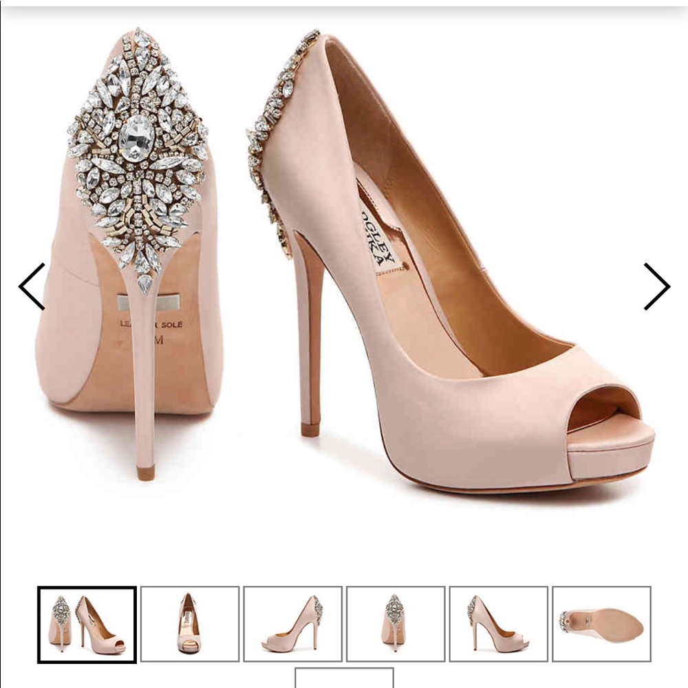 Dress shoes